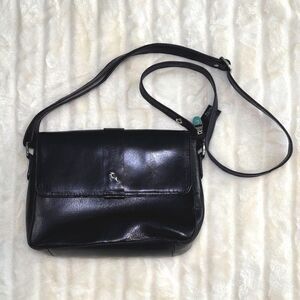Ashwood black leather crossbody shoulder bag | retro modern boho western purse